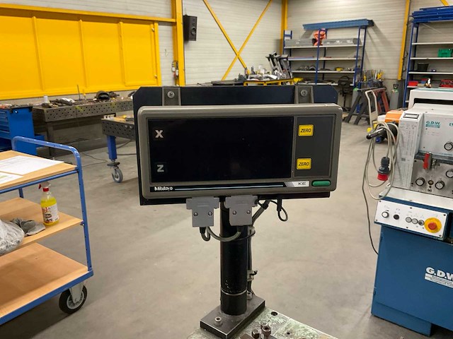 1974 hemburg dr133 universele draaibank - afbeelding 12 van  17