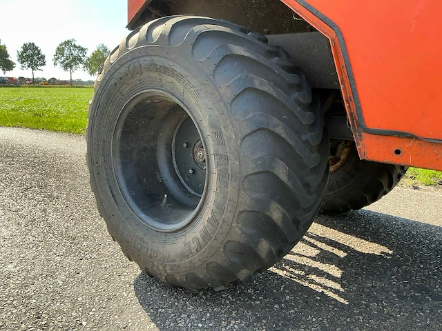 1974 holder p70 smalspoor- en compacttractor - afbeelding 14 van  41