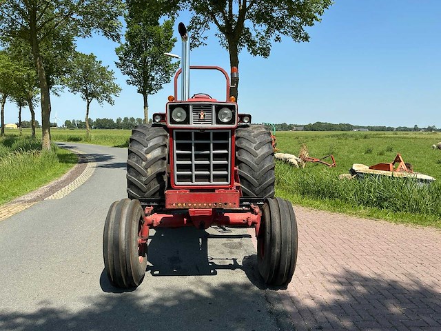 1974 international 966 turbo tweewielaangedreven landbouwtractor - afbeelding 4 van  11