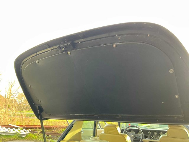 1974 jensen interceptor 7.2 type iii - afbeelding 27 van  62