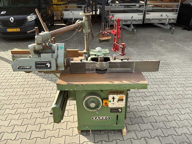 1974 kamro km2 houtfrees machine met diverse beitels - afbeelding 21 van  21