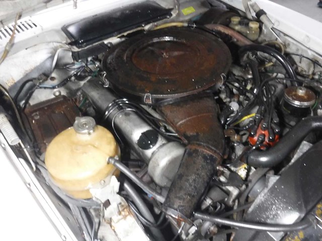 1974 mercedes-benz 350 slc (c107) restoration project | german classic grand tourer - afbeelding 4 van  27