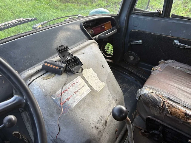 1974 unimog - 421 - oldtimer tractor - afbeelding 22 van  33