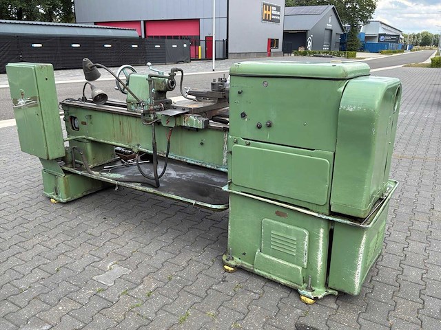 1974 v/o stankoimport 1k625 conventionele centerdraaibank - afbeelding 4 van  4