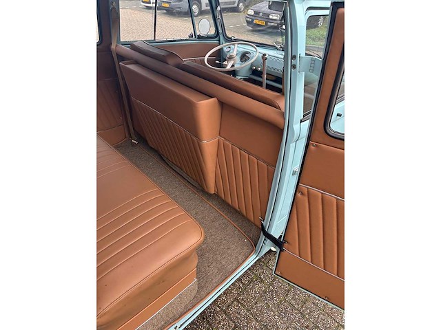 1974 volkswagen t1 kombi | classic vw bus - afbeelding 24 van  36