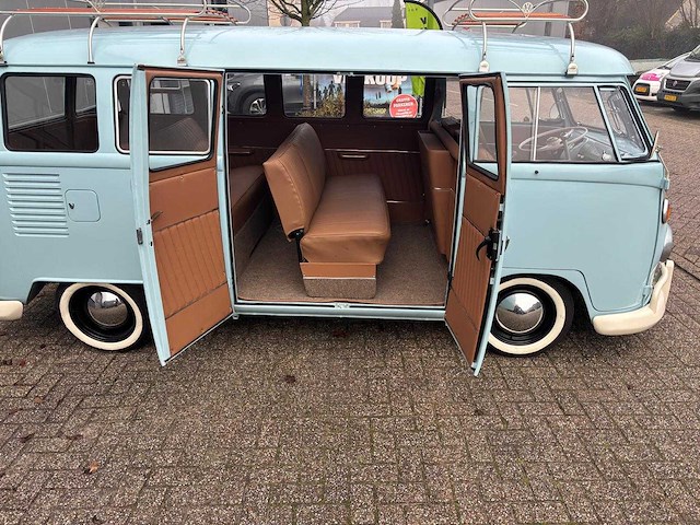 1974 volkswagen t1 kombi | classic vw bus - afbeelding 26 van  36