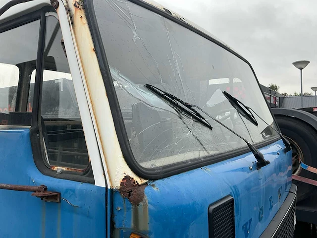 1974 volvo f86 vrachtwagen - afbeelding 16 van  32