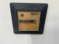 1974 white d298er noodstroomaggregaat - afbeelding 8 van  8