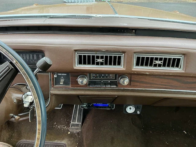 1975 - cadillac - fleetwood - station personenauto - afbeelding 25 van  40
