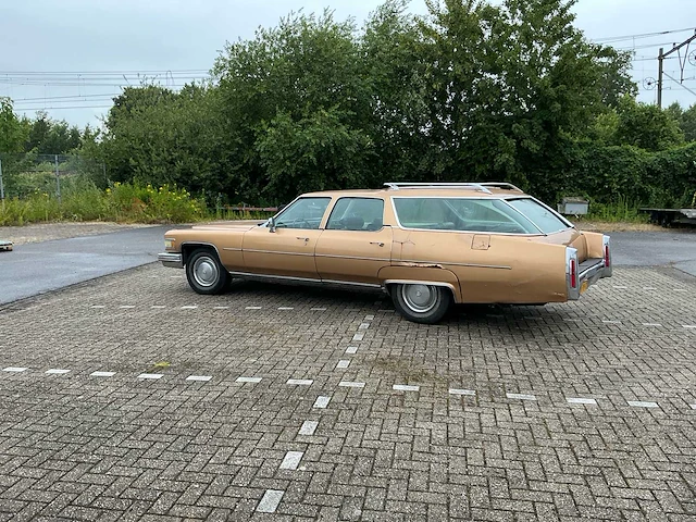 1975 - cadillac - fleetwood - station personenauto - afbeelding 23 van  40