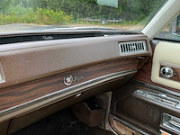 1975 cadillac fleetwood station personenauto - afbeelding 26 van  40