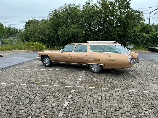 1975 cadillac fleetwood station personenauto - afbeelding 23 van  40