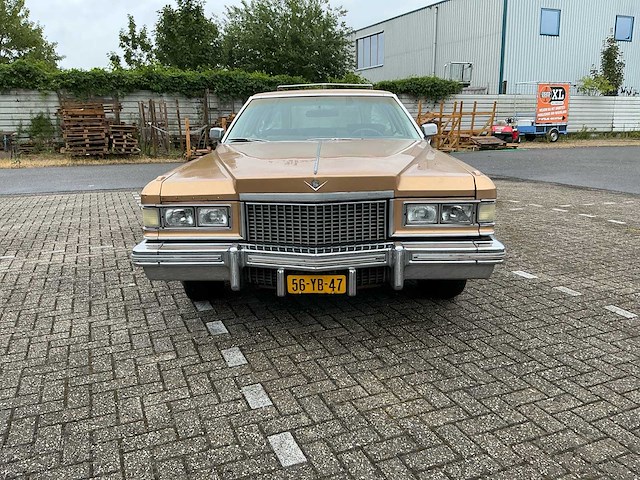 1975 cadillac fleetwood station personenauto - afbeelding 39 van  40
