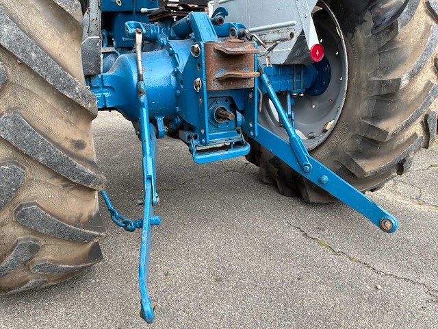 1975 ford tweewielaangedreven landbouwtractor - afbeelding 9 van  23