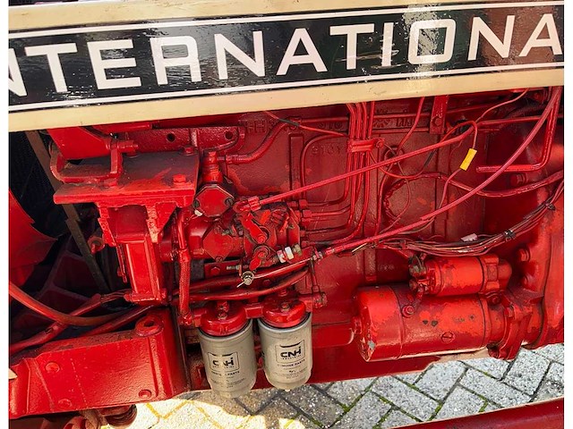 1975 international 744 allrad vierwielaangedreven landbouwtractor - afbeelding 6 van  20