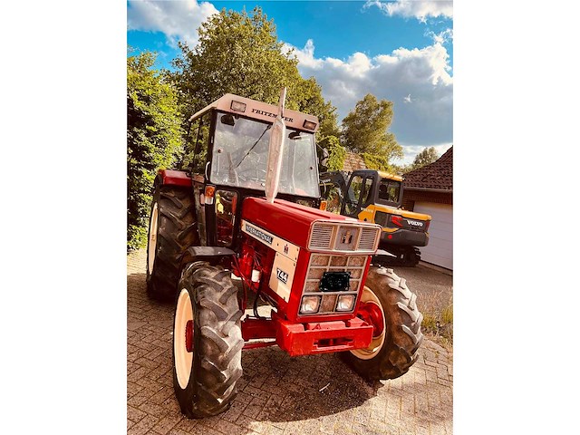 1975 international 744 allrad vierwielaangedreven landbouwtractor - afbeelding 20 van  20