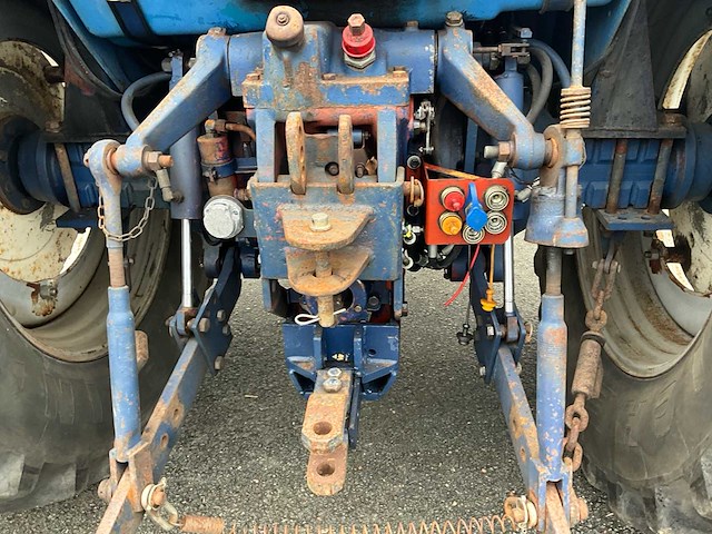 1975 leyland 2100 tweewielaangedreven landbouwtractor - afbeelding 6 van  23
