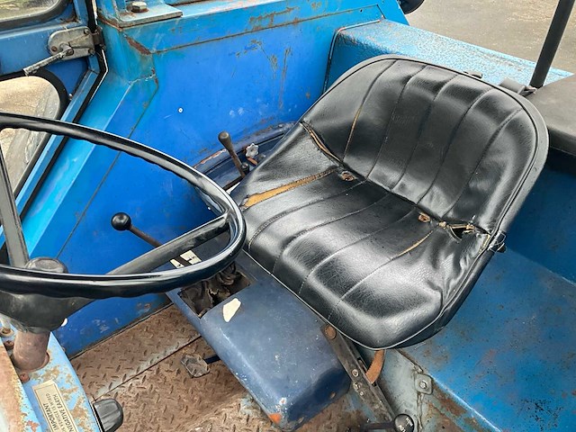1975 leyland 2100 tweewielaangedreven landbouwtractor - afbeelding 11 van  23