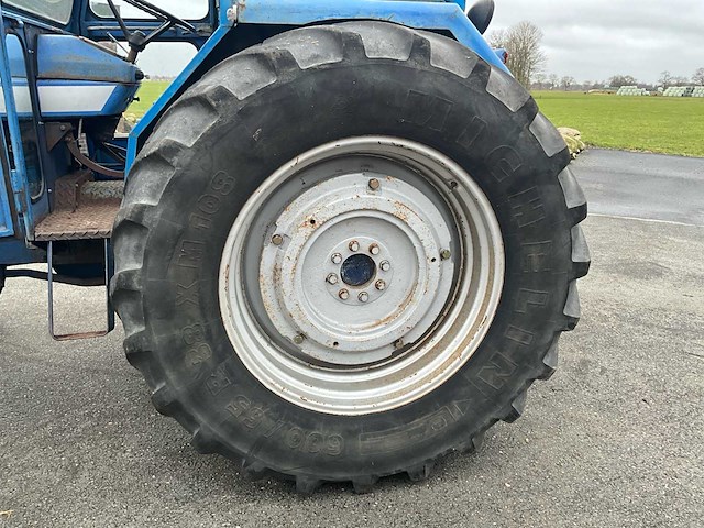 1975 leyland 2100 tweewielaangedreven landbouwtractor - afbeelding 16 van  23