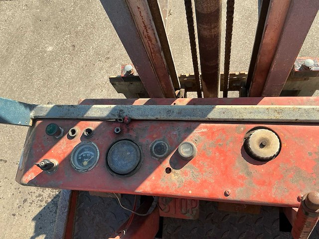 1975 linde h15t vorkheftruck - afbeelding 12 van  12