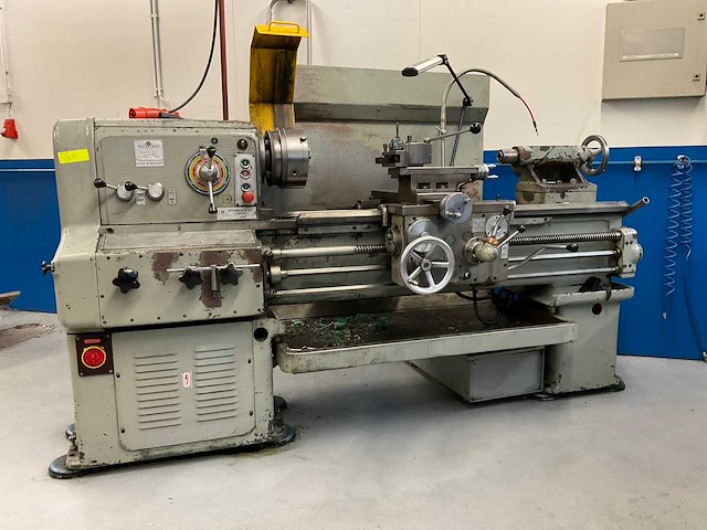 1975 machstroj c11mb universele draaibank - afbeelding 1 van  14