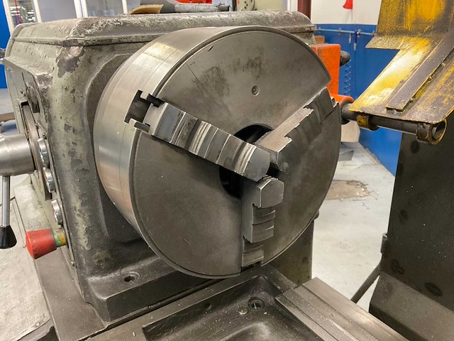 1975 machstroj c11mb universele draaibank - afbeelding 11 van  14