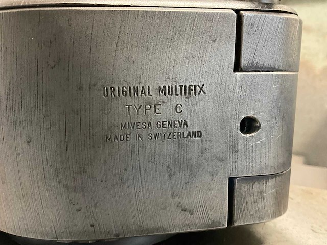 1975 machstroj c11mb universele draaibank - afbeelding 14 van  14