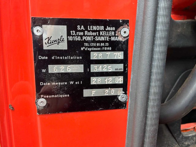 1975 scania 140 super oldtimer vrachtwagen - afbeelding 21 van  25
