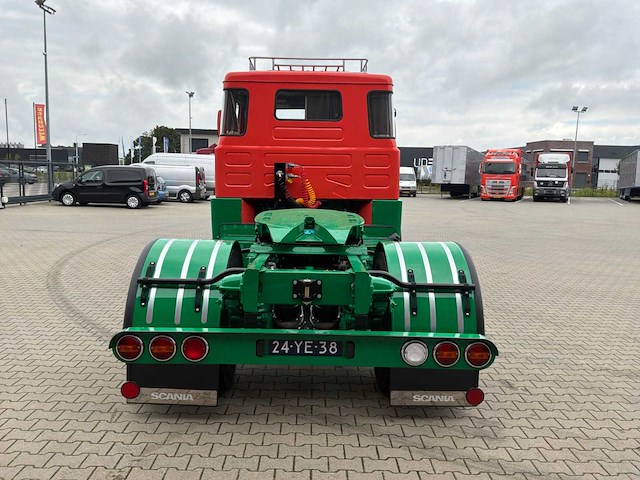 1975 scania 140 super oldtimer vrachtwagen - afbeelding 22 van  25