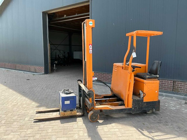 1975 sichelschmidt reachtruck - afbeelding 13 van  14