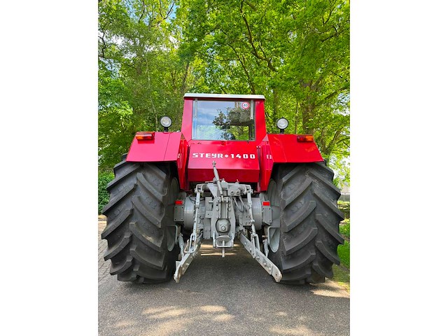 1975 steyr 1400 vierwielaangedreven landbouwtractor - afbeelding 5 van  11