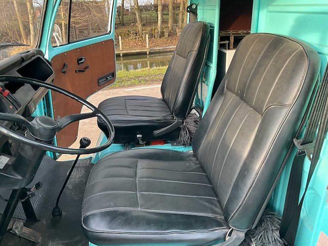 1975 volkswagen t2 foodtrucks - afbeelding 9 van  36
