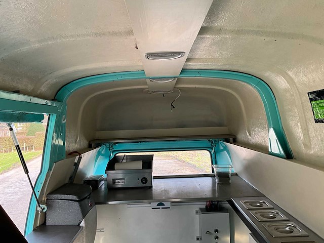 1975 volkswagen t2 foodtrucks - afbeelding 24 van  36