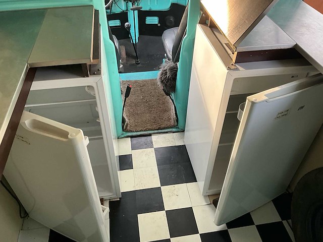 1975 volkswagen t2 foodtrucks - afbeelding 26 van  36