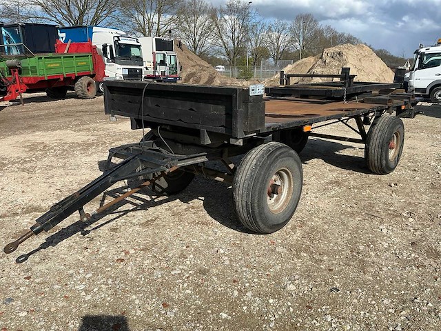 1975 zelfbouw wagen met rotor opbouw - afbeelding 1 van  13