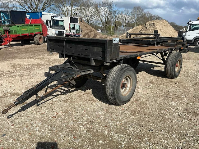 1975 zelfbouw wagen met rotor opbouw - afbeelding 1 van  13