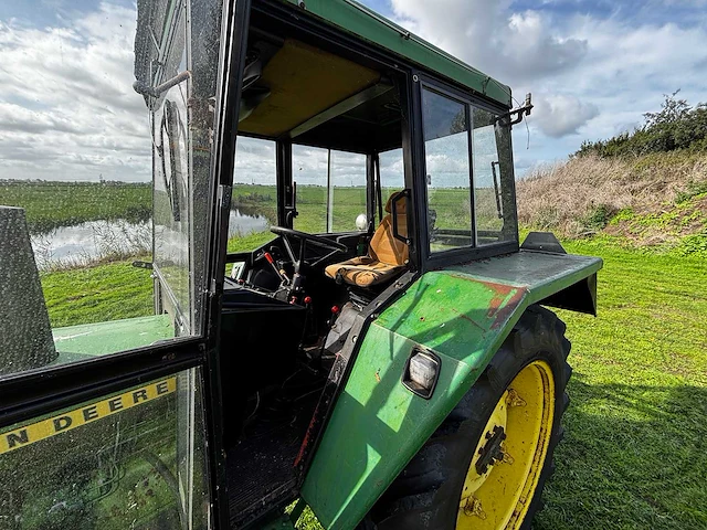 1976 - john deere - 2130 - 2-wheel drive tractor - afbeelding 19 van  22
