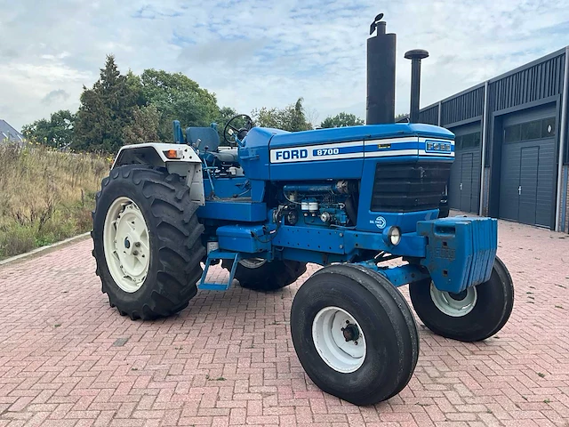 1976 ford 8700 oldtimer tractor - afbeelding 4 van  33