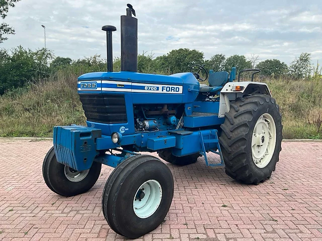1976 ford 8700 oldtimer tractor - afbeelding 1 van  33