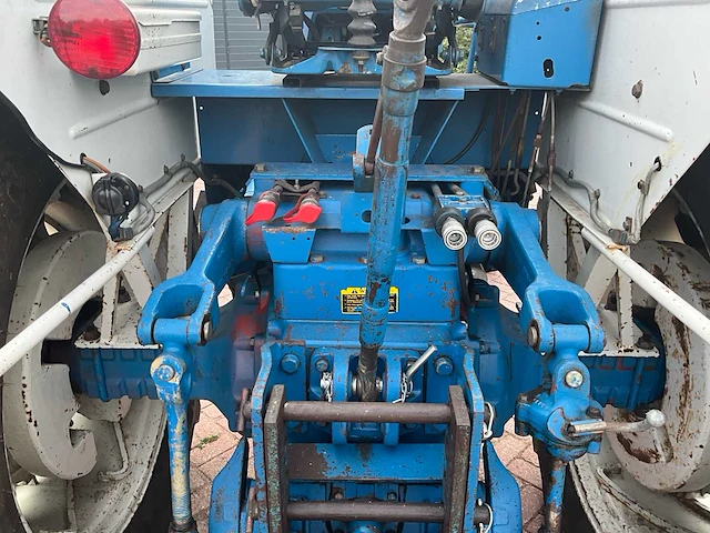 1976 ford 8700 oldtimer tractor - afbeelding 13 van  33