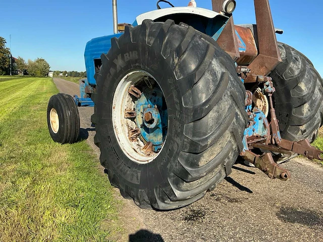 1976 ford 9600 oldtimer tractor - afbeelding 7 van  39