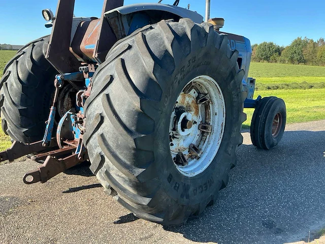 1976 ford 9600 oldtimer tractor - afbeelding 16 van  39