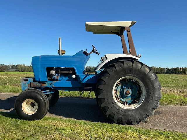 1976 ford 9600 oldtimer tractor - afbeelding 12 van  39