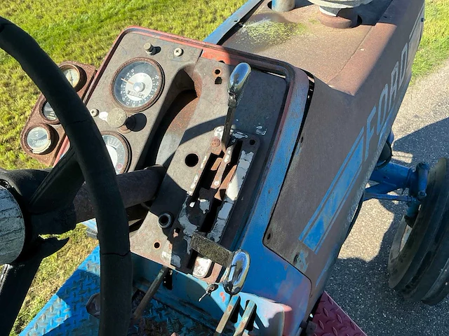 1976 ford 9600 oldtimer tractor - afbeelding 32 van  39