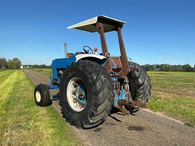1976 ford 9600 oldtimer tractor - afbeelding 23 van  39