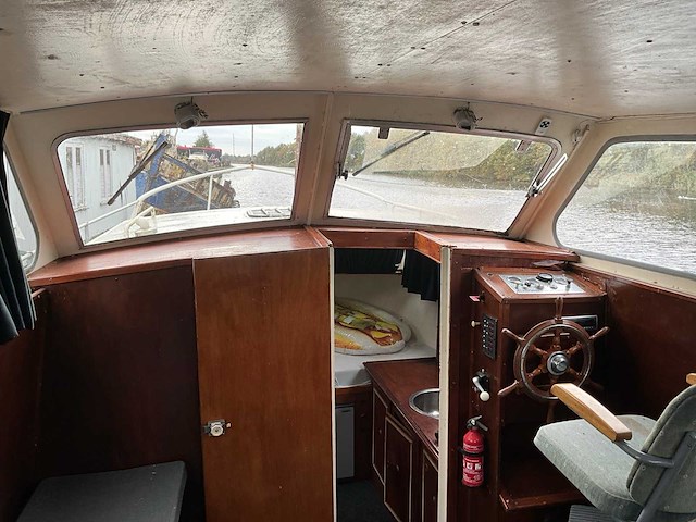 1976 hoogveld ak kruiser motorboot - afbeelding 6 van  25