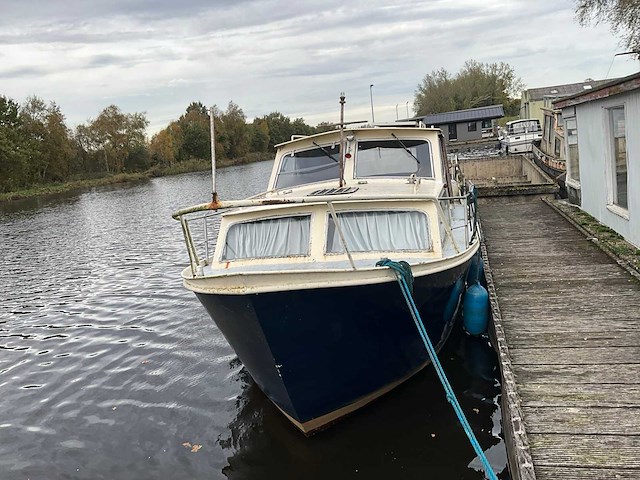 1976 hoogveld ak kruiser motorboot - afbeelding 12 van  25