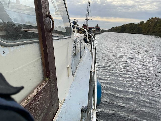 1976 hoogveld ak kruiser motorboot - afbeelding 24 van  25