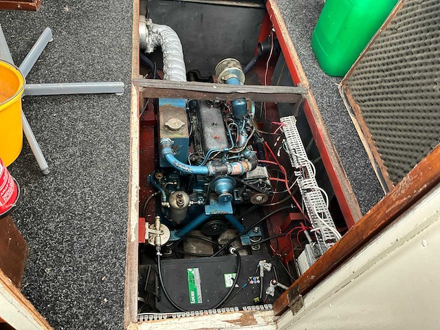 1976 hoogveld ak kruiser motorboot - afbeelding 25 van  25