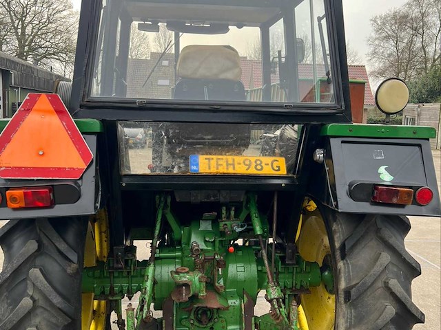 1976 john deere 2130 tweewielaangedreven landbouwtractor - afbeelding 2 van  22